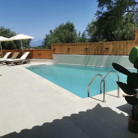 Galadriel Villa With Private Pool & Jacuzzi Kato Yerakarion Экстерьер фото